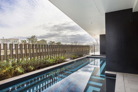 Complete Host 50 Claremont St Apartments - Holiday Cairns 2