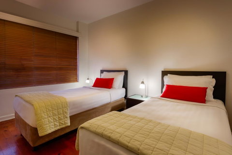 Crest On Barkly Serviced Apartments - Holiday Cairns 4