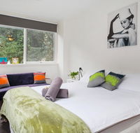 Melbourne Villa - Holiday Cairns
