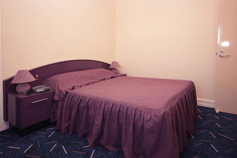 Mitchell River Tavern - Holiday Cairns 17