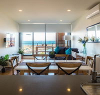 Waterfront Apt 234 Marinaquays - Holiday Cairns