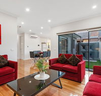 Biggs Villas Melbourne - Holiday Cairns