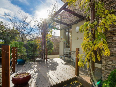Boutique Stays - Maple On Kent - Holiday Cairns 24