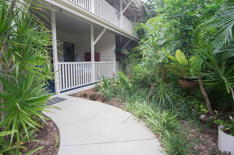 Debbie\'s Place - Holiday Cairns 13