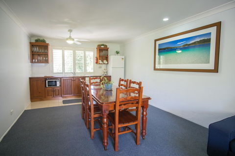 Debbie\'s Place - Holiday Cairns 28