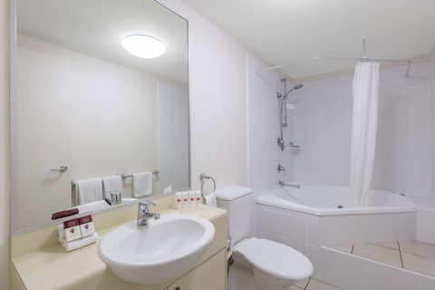 Ramada By Wyndham Marcoola Beach - Holiday Cairns 8