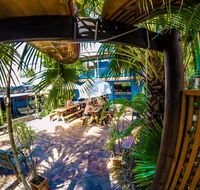 Cool Bananas Backpackers - Holiday Cairns