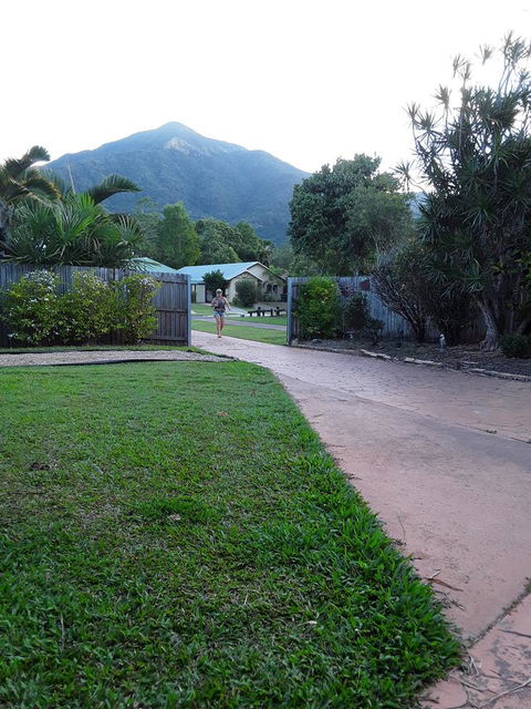 The Peacocks Nest - Holiday Cairns 39