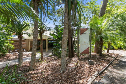 Coloured Sands - Rainbow Beach Resort - 5 Mins To Beach - Holiday Cairns 22
