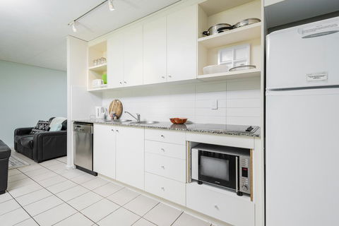 Coloured Sands - Rainbow Beach Resort - 5 Mins To Beach - Holiday Cairns 4