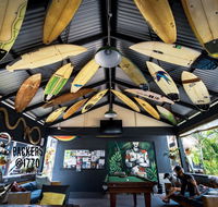 Backpackers at 1770 - Holiday Cairns