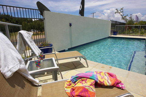 Sand Dunes Resort Accommodation - Holiday Cairns 15
