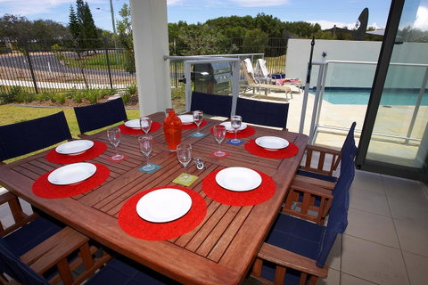 Sand Dunes Resort Accommodation - Holiday Cairns 13