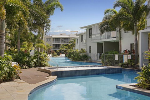 Sand Dunes Resort Accommodation - Holiday Cairns 28