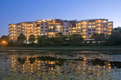 The Mirage Resort Alexandra Headland - Holiday Cairns 1