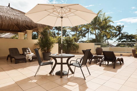 Sea Change Beachfront Apartments - Holiday Cairns 9