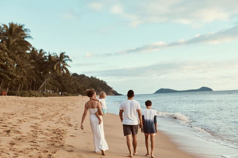 Sea Change Beachfront Apartments - Holiday Cairns 21
