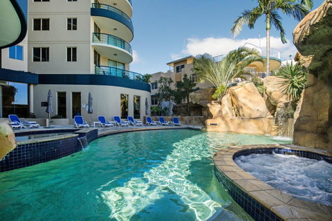 Landmark Resort - Holiday Cairns 0