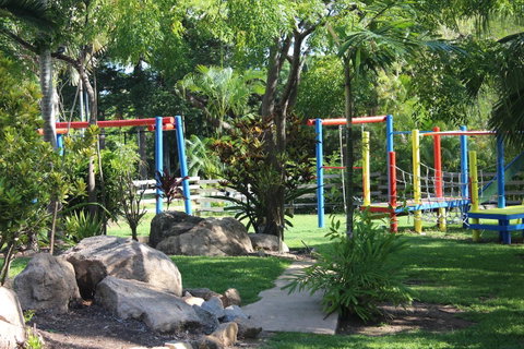 Amaroo On Mandalay, Magnetic Island - Holiday Cairns 36