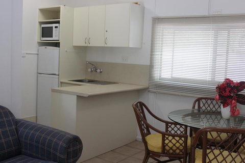 Amaroo On Mandalay, Magnetic Island - Holiday Cairns 19