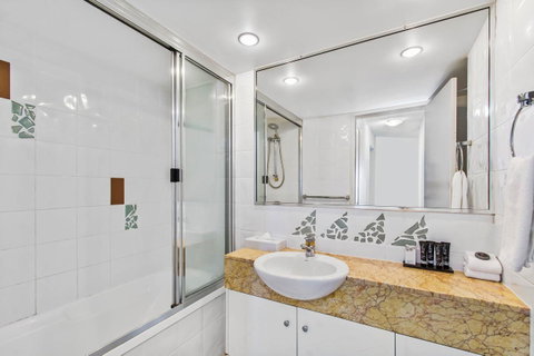 Mantra Mooloolaba Beach - Holiday Cairns 31