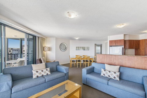Mantra Mooloolaba Beach - Holiday Cairns 18