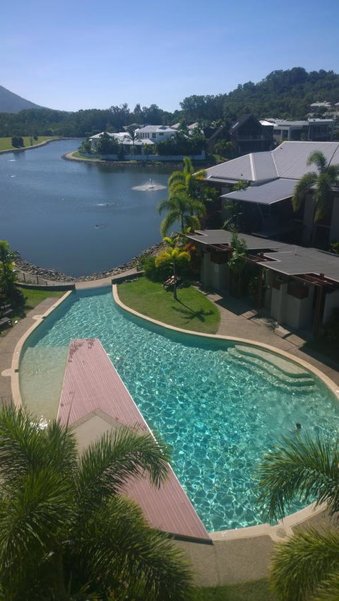 Blue Lagoon Resort - Holiday Cairns 16