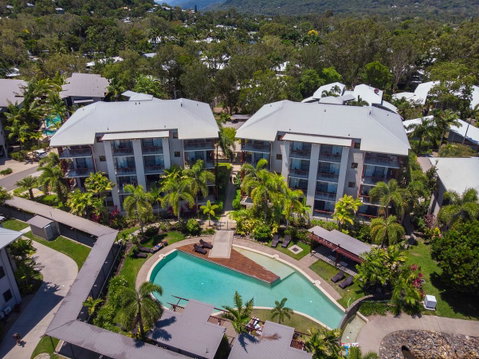 Blue Lagoon Resort - Holiday Cairns 2