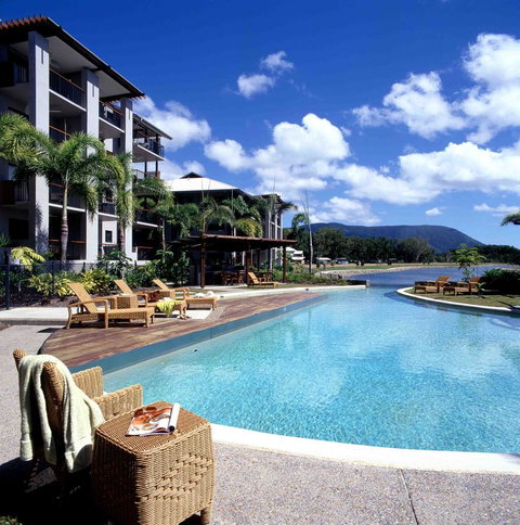Blue Lagoon Resort - Holiday Cairns 0