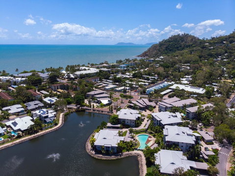 Blue Lagoon Resort - Holiday Cairns 6