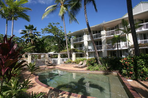 On The Beach Apartments - Holiday Cairns 19