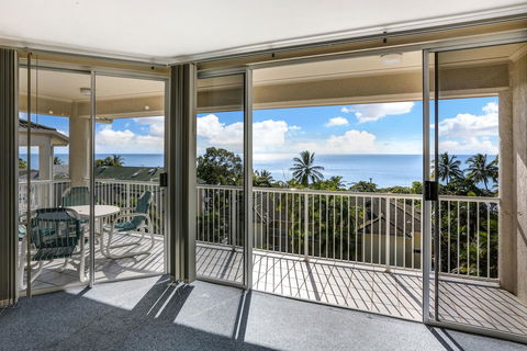 On The Beach Apartments - Holiday Cairns 6