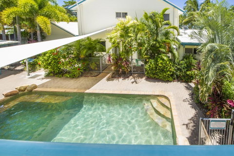 Sails On Horseshoe Apartment 9 - Holiday Cairns 4