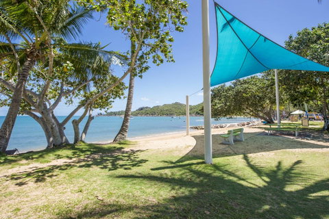 Sails On Horseshoe Apartment 9 - Holiday Cairns 8