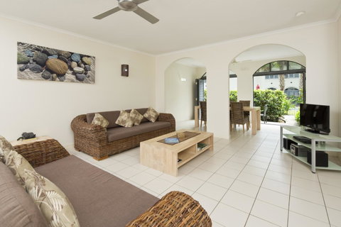 Mango Lagoon Resort & Wellness Spa - Holiday Cairns 13