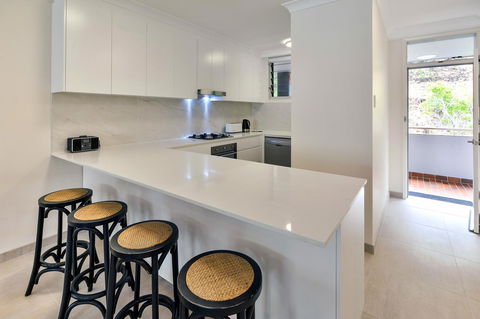 Frangipani 104 - Hamilton Island - Holiday Cairns 7