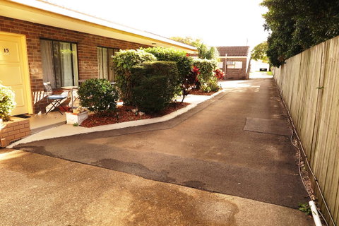 Twin Pines Motel - Holiday Cairns 27