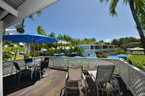 Seascape Holidays At Beachfront Terraces - Holiday Cairns 22