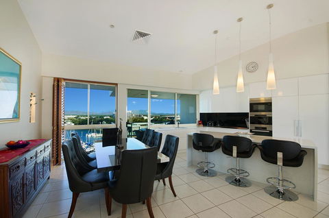 Mariners North Holiday Apartments - Holiday Cairns 30
