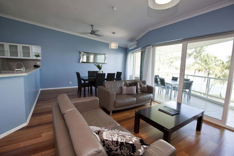 Mariners North Holiday Apartments - Holiday Cairns 32
