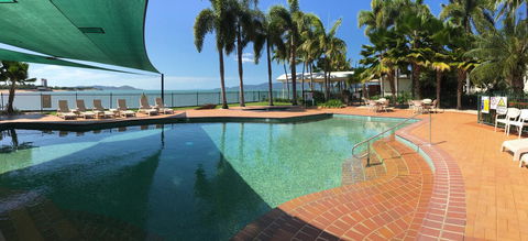 Mariners North Holiday Apartments - Holiday Cairns 11