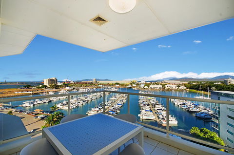 Mariners North Holiday Apartments - Holiday Cairns 26