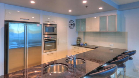 Cilento Mooloolaba - Holiday Cairns 27