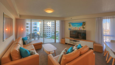 Cilento Mooloolaba - Holiday Cairns 7