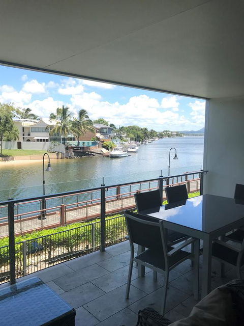 Jacaranda Noosa - Holiday Cairns 2