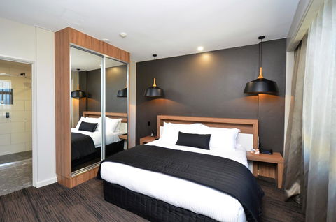 Hotel Grand Chancellor Townsville - Holiday Cairns 3