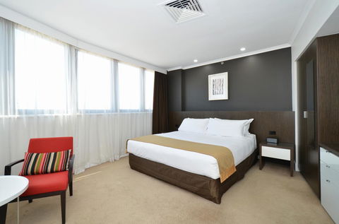 Hotel Grand Chancellor Townsville - Holiday Cairns 1