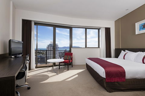 Hotel Grand Chancellor Townsville - Holiday Cairns 9