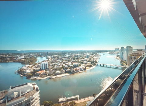 Circle Luxury Holidays - Holiday Cairns 10