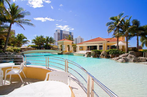 Mantra Towers Of Chevron - Holiday Cairns 1